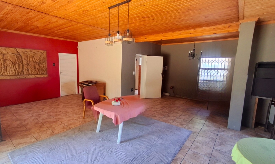 5 Bedroom Property for Sale in Sasolburg Ext 4 Free State